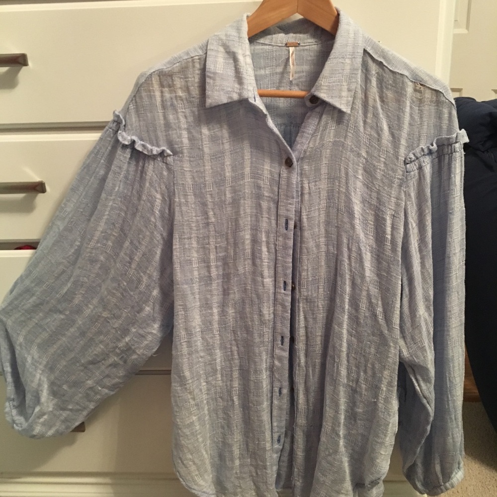 Free People Lightweight button down blouse